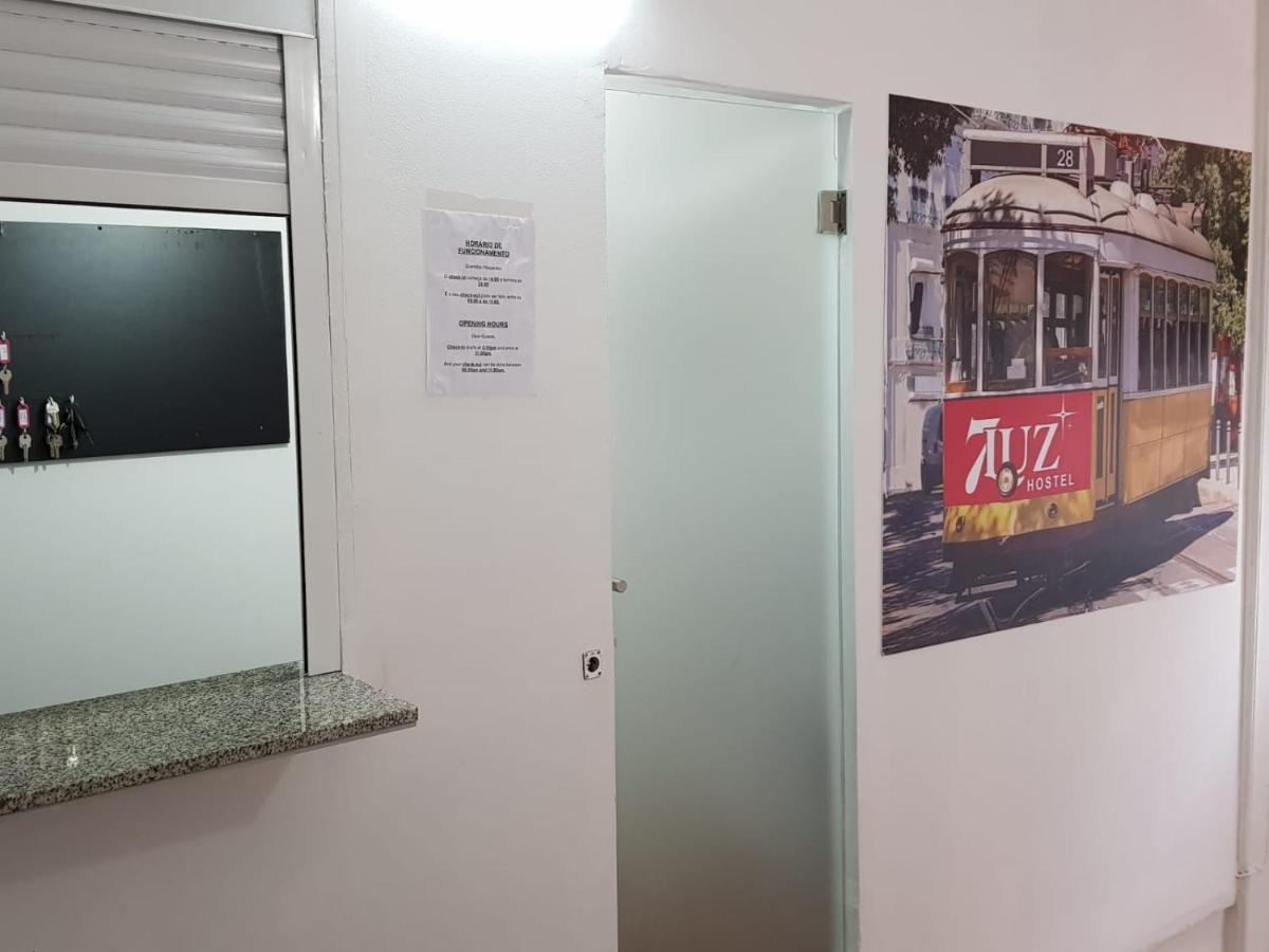 ליסבון 7 Luz Hostel מראה חיצוני תמונה