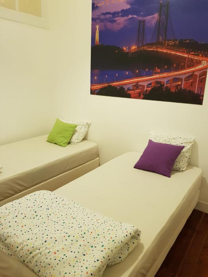 ליסבון 7 Luz Hostel מראה חיצוני תמונה
